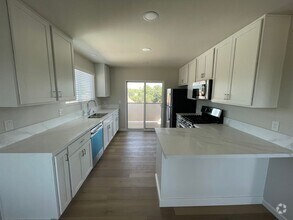 Building Photo - Manzanita