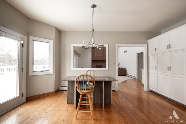 Building Photo - 15141 Arbor Dr