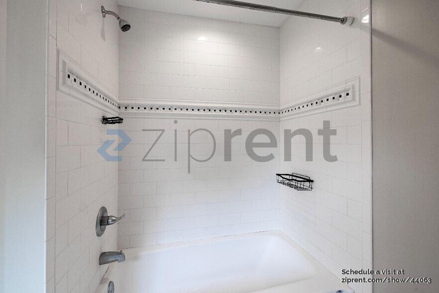 Building Photo - 808 Beirne Ave NE