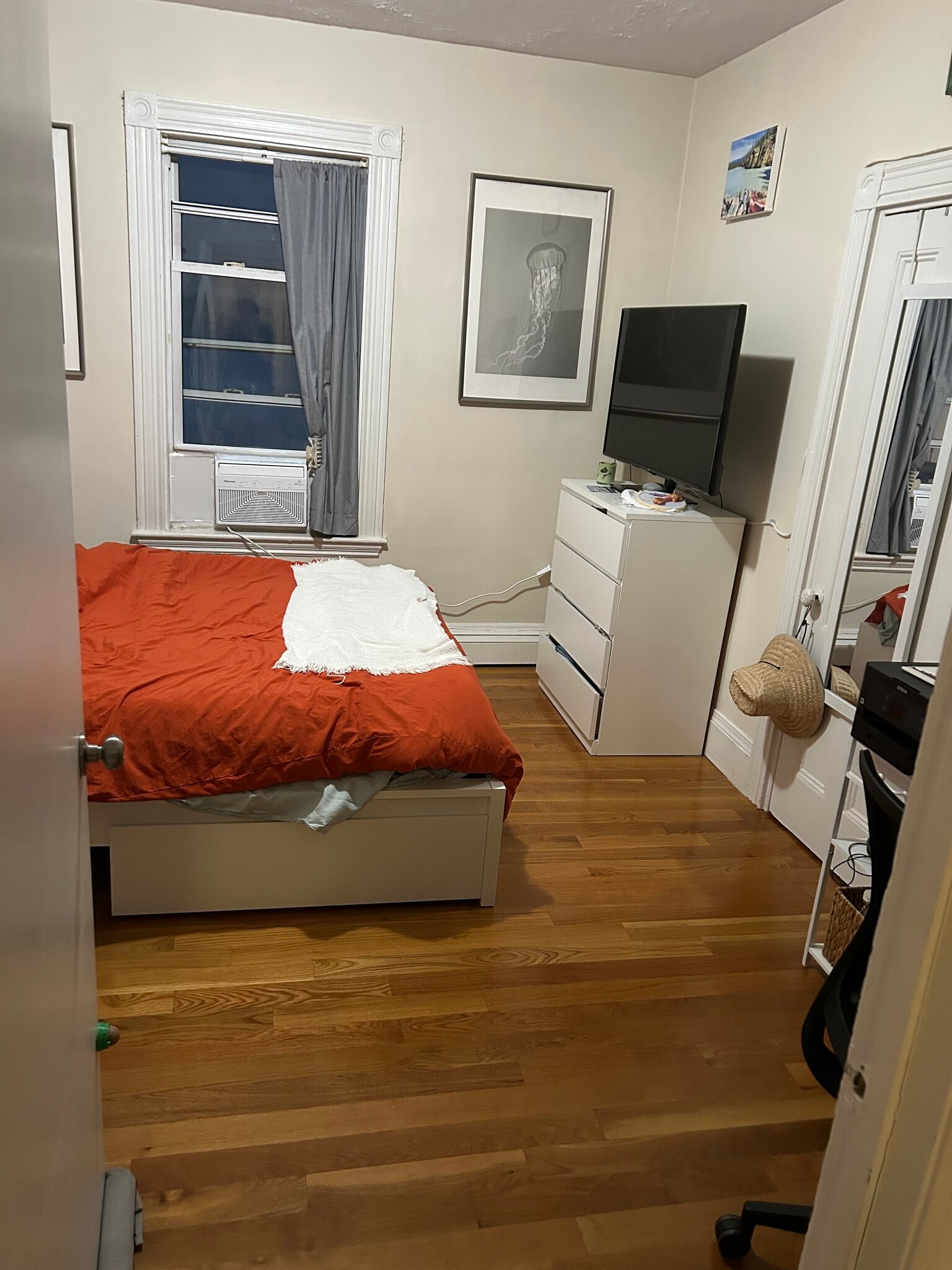Building Photo - 30 Egleston St
