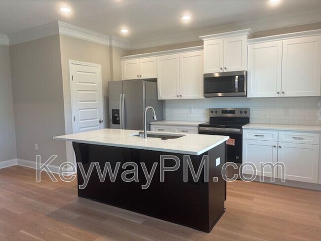 Building Photo - 541 Yuma Ln