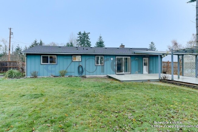 Building Photo - 9516 Holly Dr