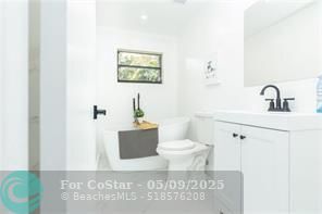 Building Photo - 4490 SW 105 Ave