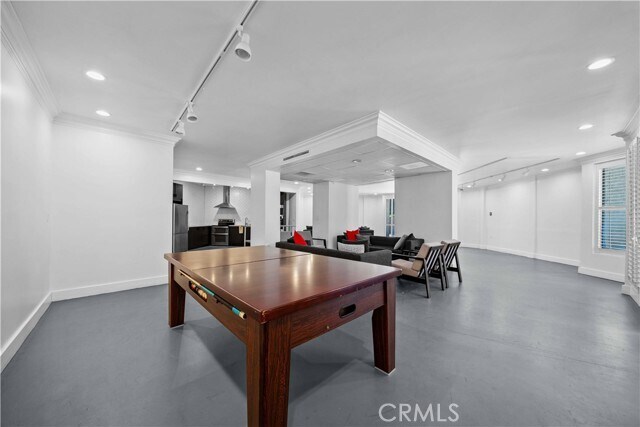 Building Photo - 950 Kings Rd