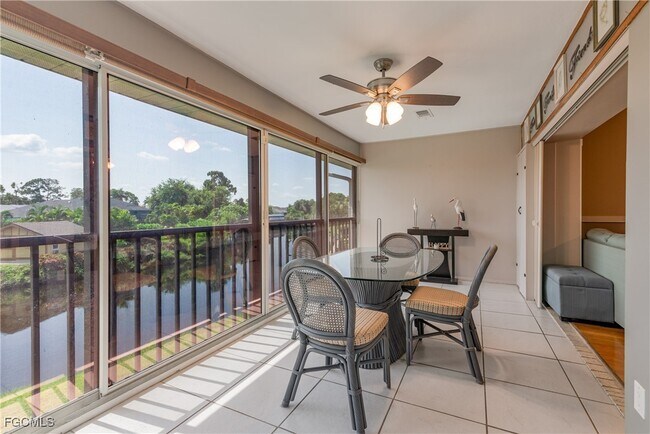 Building Photo - 15140 Riverbend Blvd