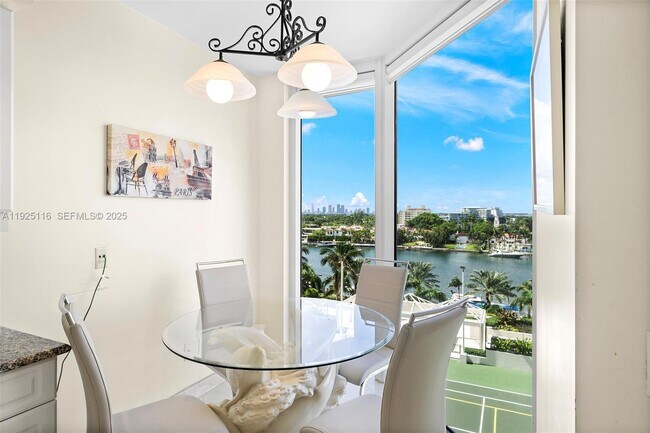 Building Photo - 4775 Collins Ave