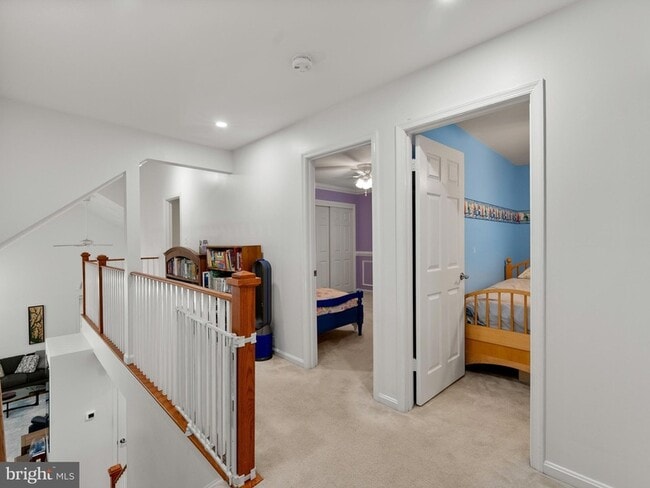 Building Photo - 3044 Emerald Chase Dr
