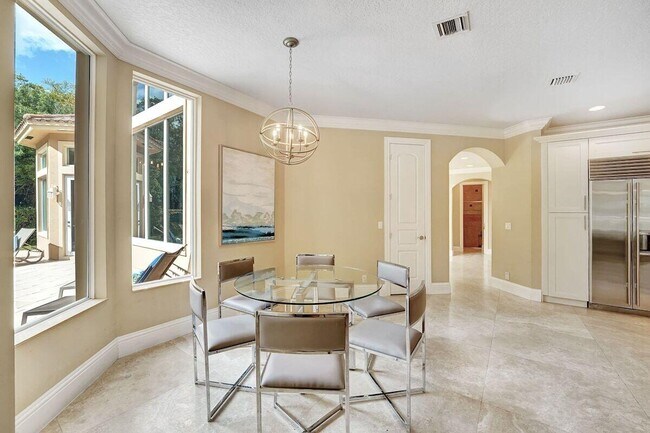 Building Photo - 43 Coconut Ln