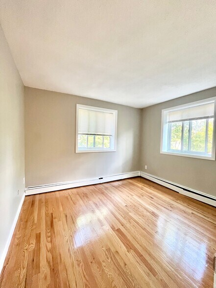 Building Photo - 226 Parker Hill Ave