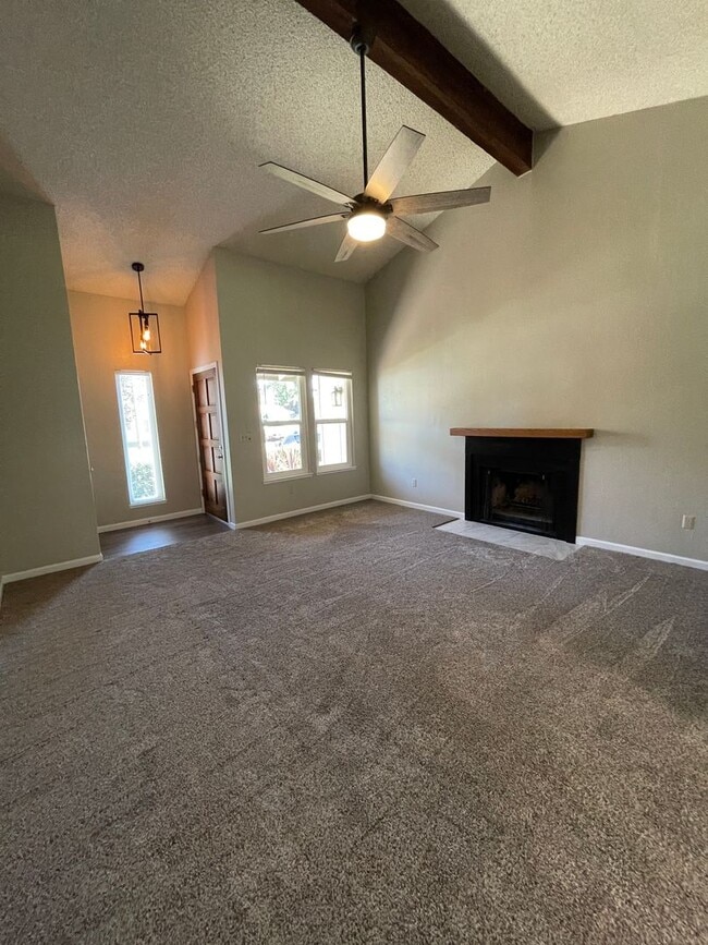 Building Photo - 1175-1177 RICKEY DRIVE