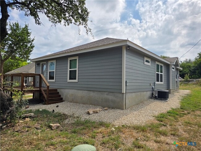 Building Photo - 891 Roadrunner Spur