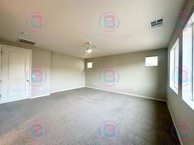 Building Photo - 5 Bedroom 3 Car Garage Home with Spa-Like Primary Suite & Resort-Style Backyard with Office, Loft...