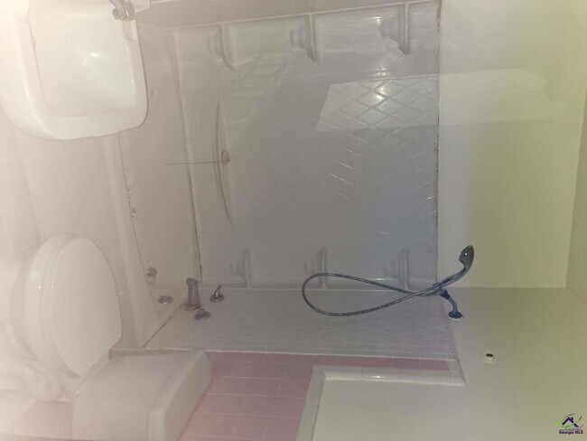 Building Photo - 303 Sparta St