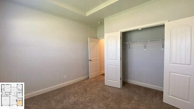 Building Photo - 5430 Bluebell Cir