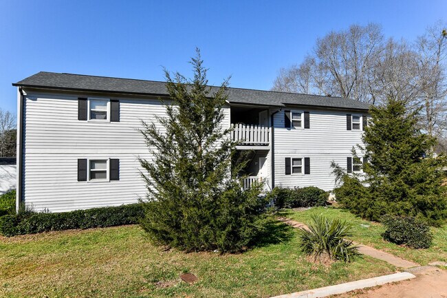 Primary Photo - 103 Wylie Ct