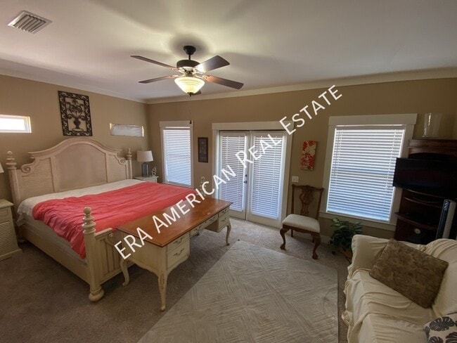 Building Photo - 123 Woody Wagon Way