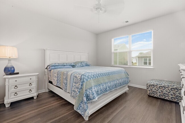 Building Photo - 428 Bearskin Ct