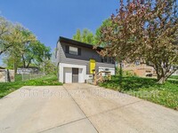 Building Photo - 1406 N Ponca Dr