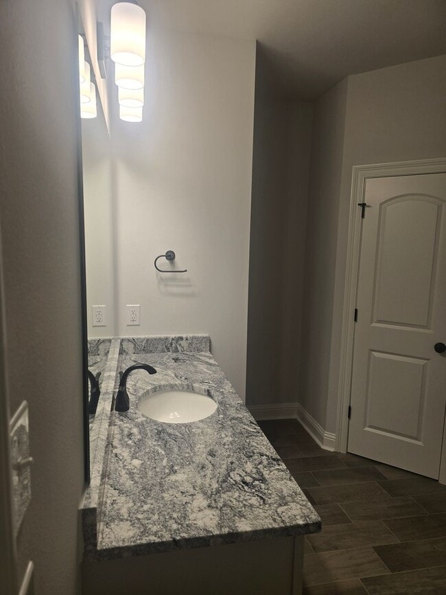 Building Photo - WENDELL IV G in The Cove at Villaggio community offers a 3 bedroom, 2 full bathroom