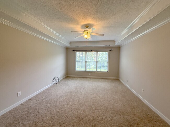 Building Photo - 238 Pebble Brook Dr
