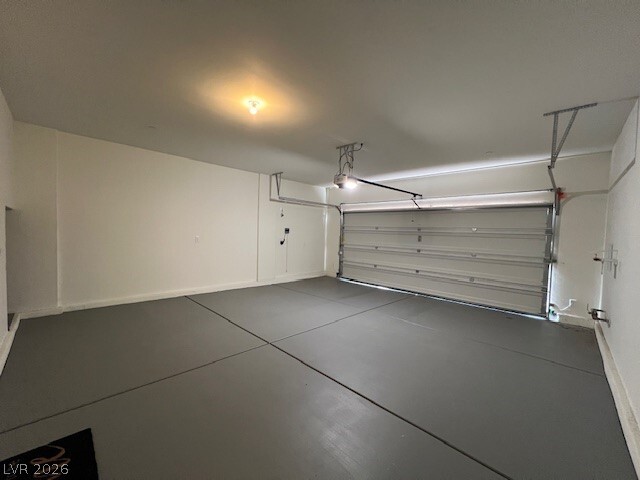 Building Photo - 380 Larksong Ave