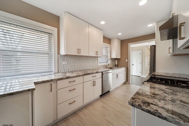 Building Photo - 22W144 Marston Ave