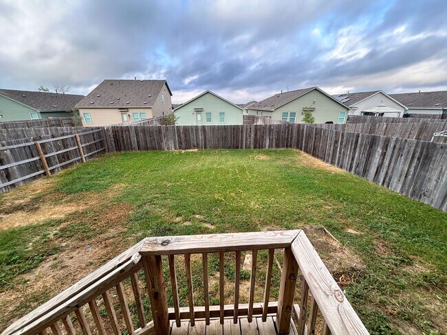 Building Photo - For Rent: Modern 3 Bed | 2 Bath | 2-Car Garage Home in Mission del Lago Community