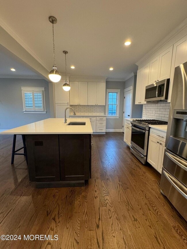 Building Photo - 67 W Sunset Ave