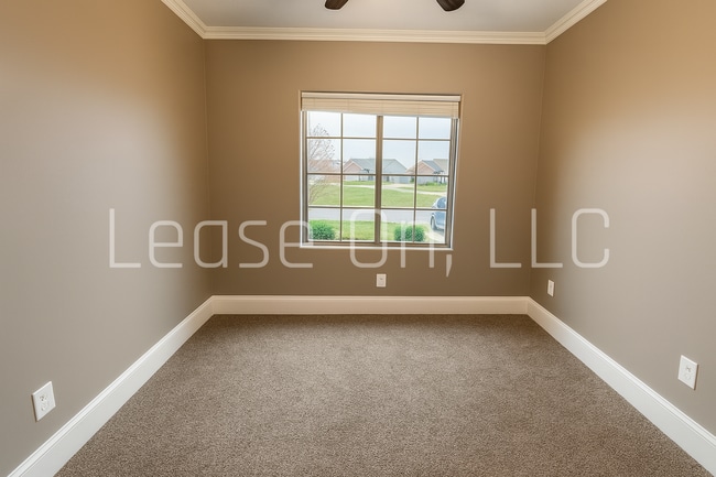 Building Photo - 7453/57 Summerside