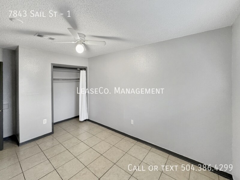 Building Photo - 7843 Sail St