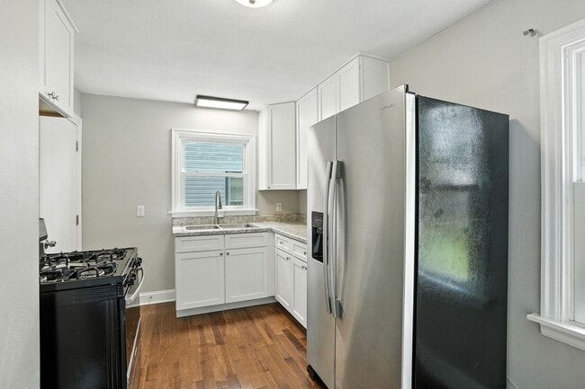 Building Photo - 3 Bedroom Home In Hobart