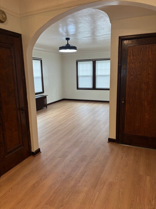 Building Photo - 3208 Minnehaha Ave