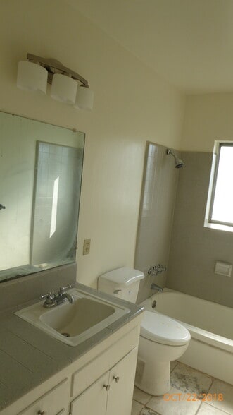 Bathroom - 1845 S Barrington Ave