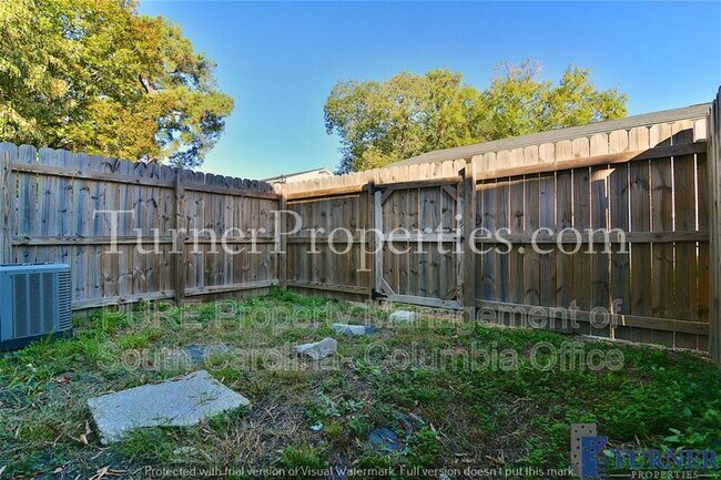 Building Photo - 308 Percival Rd