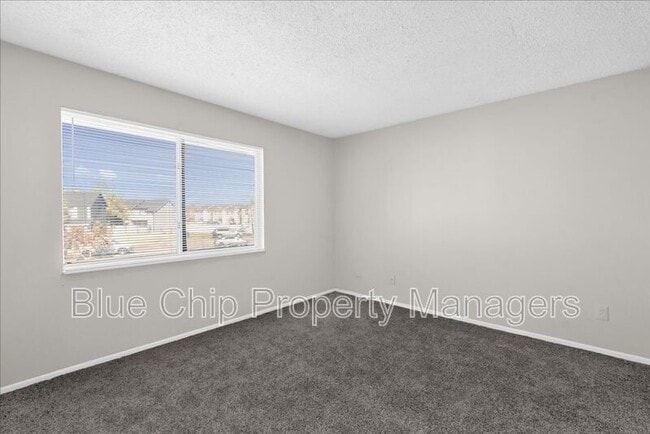 Building Photo - 203 Watts Ln