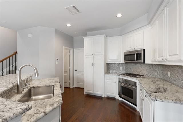 Building Photo - 5750 Baltic Blvd