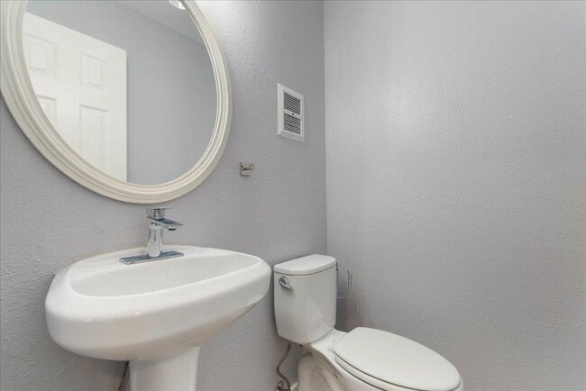 Building Photo - 1703 Coronado Hills Dr