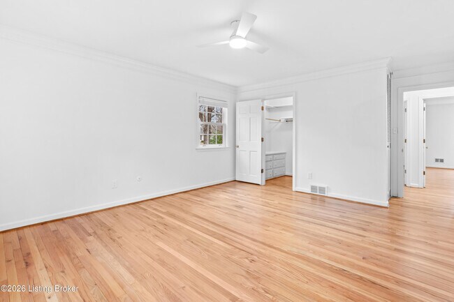 Building Photo - 2102 Northfield Dr