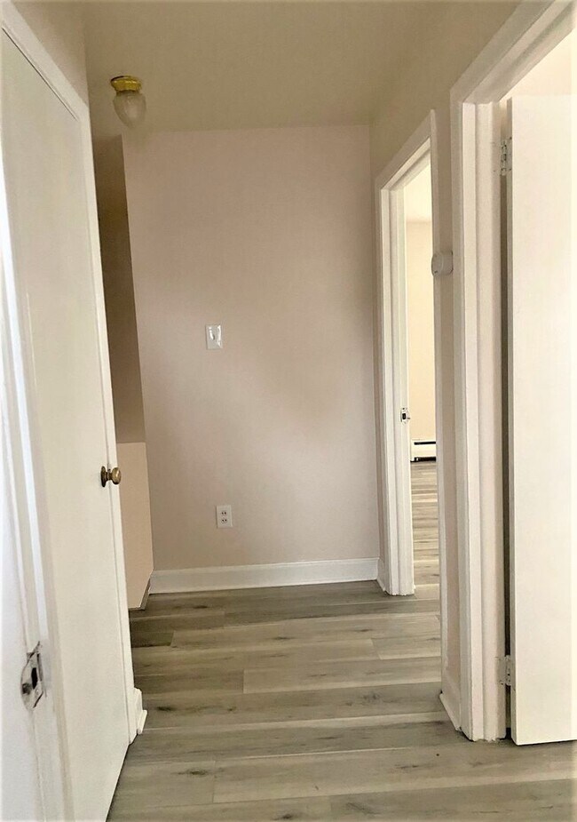 Building Photo - House for Rent in Folsom
