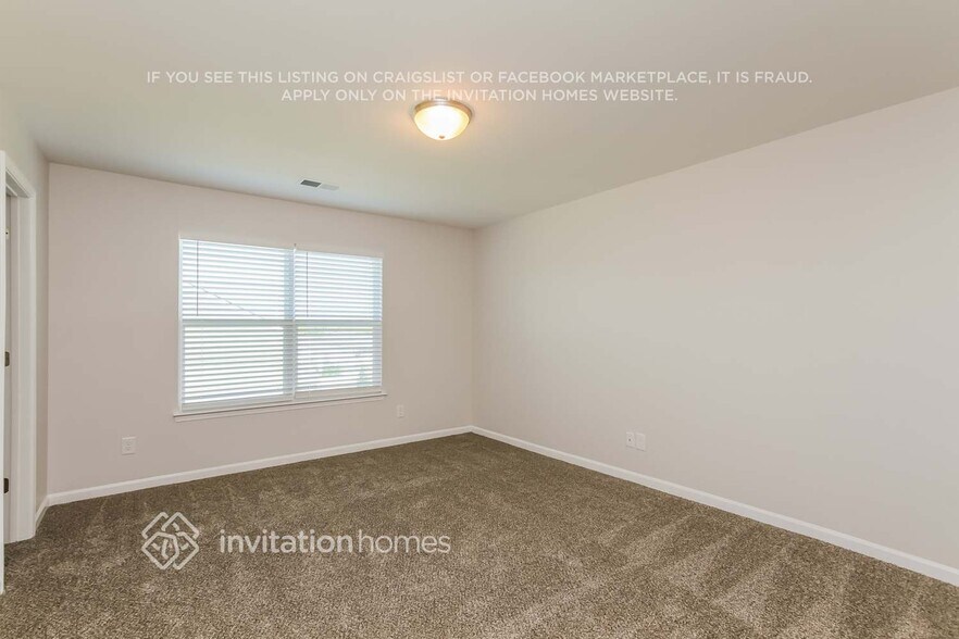 Building Photo - 251 Bushney Loop