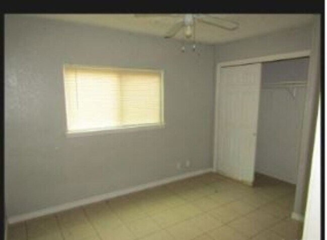 Building Photo - Charming 3BR House in San Antonio