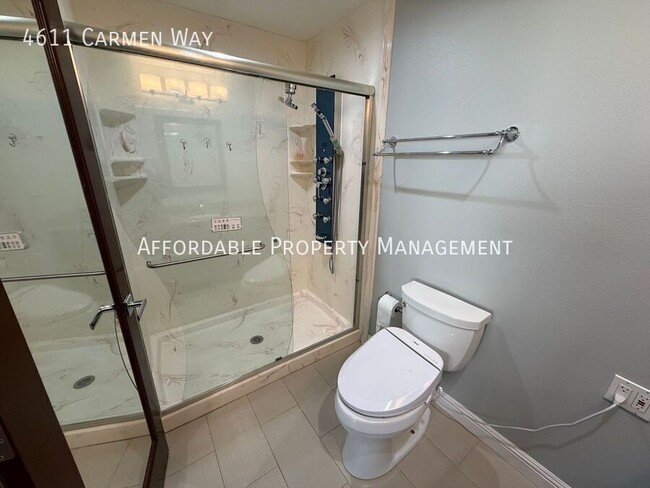 Building Photo - 4611 Carmen Way