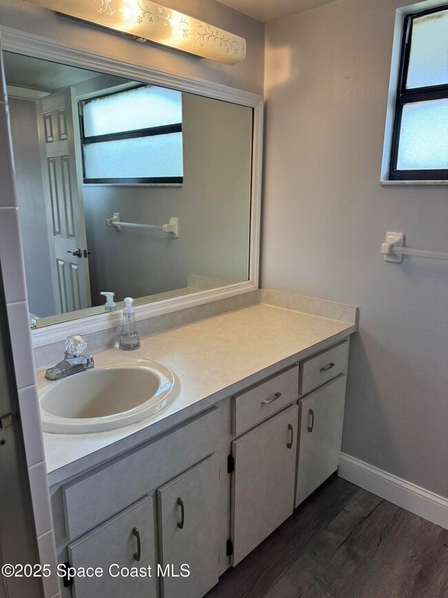 Building Photo - 3439 Quail Ct