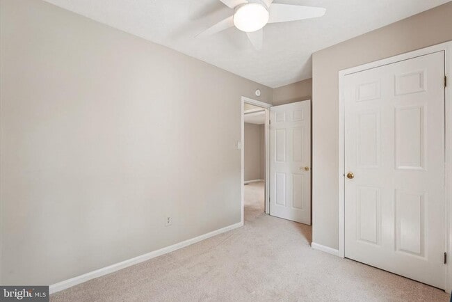 Building Photo - 5413 Tree Line Dr