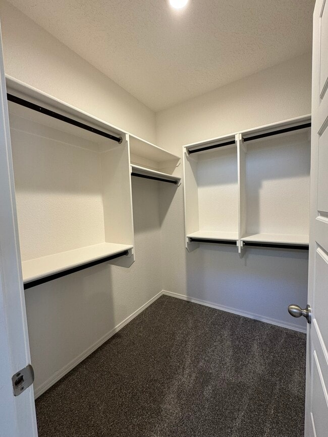 Building Photo - 776 Amatista Lp SE