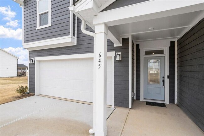 Building Photo - 645 Thomas Gage Dr