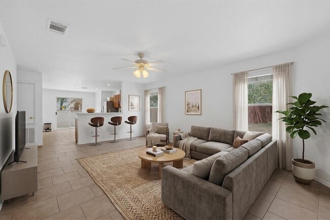 Building Photo - 13124 Maidenhair Tr