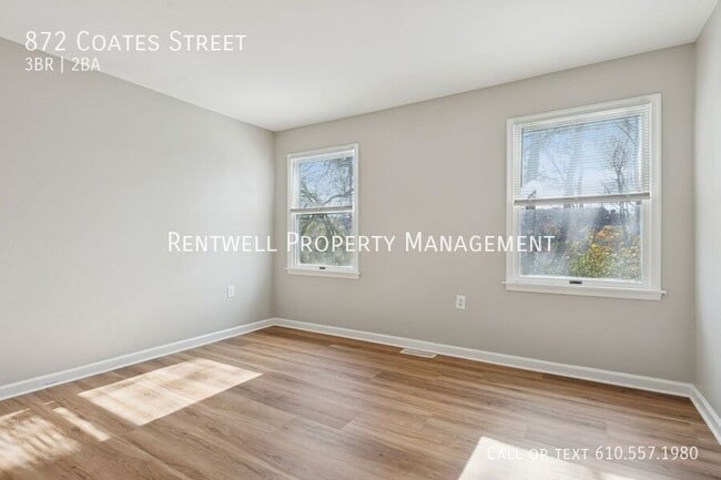 Building Photo - 872 Coates St