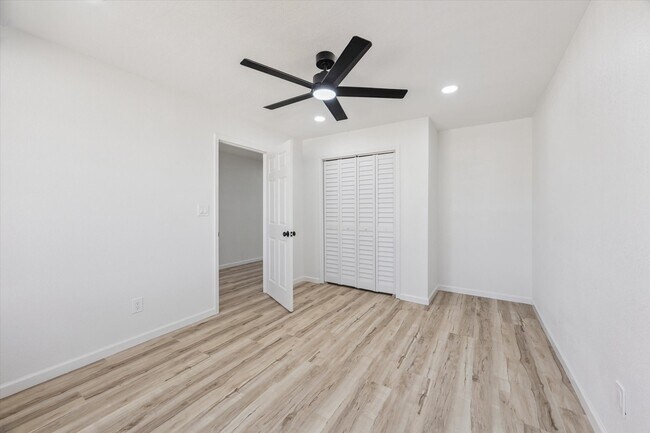 Building Photo - 3411 80th St