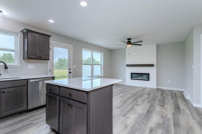 Building Photo - 3506 Green Pastures Ln